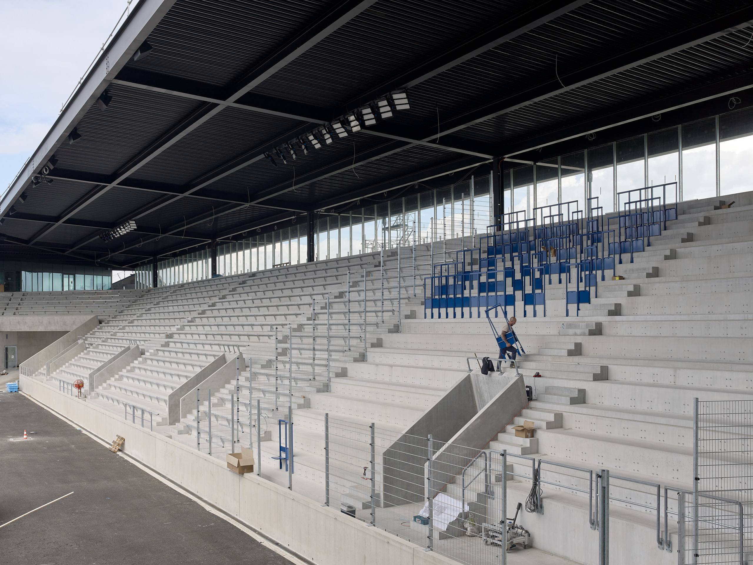 Stade de la Tuilière, Lausanne